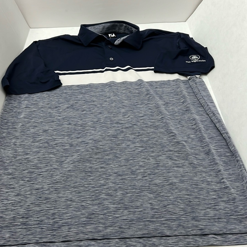 FJ polo size XL